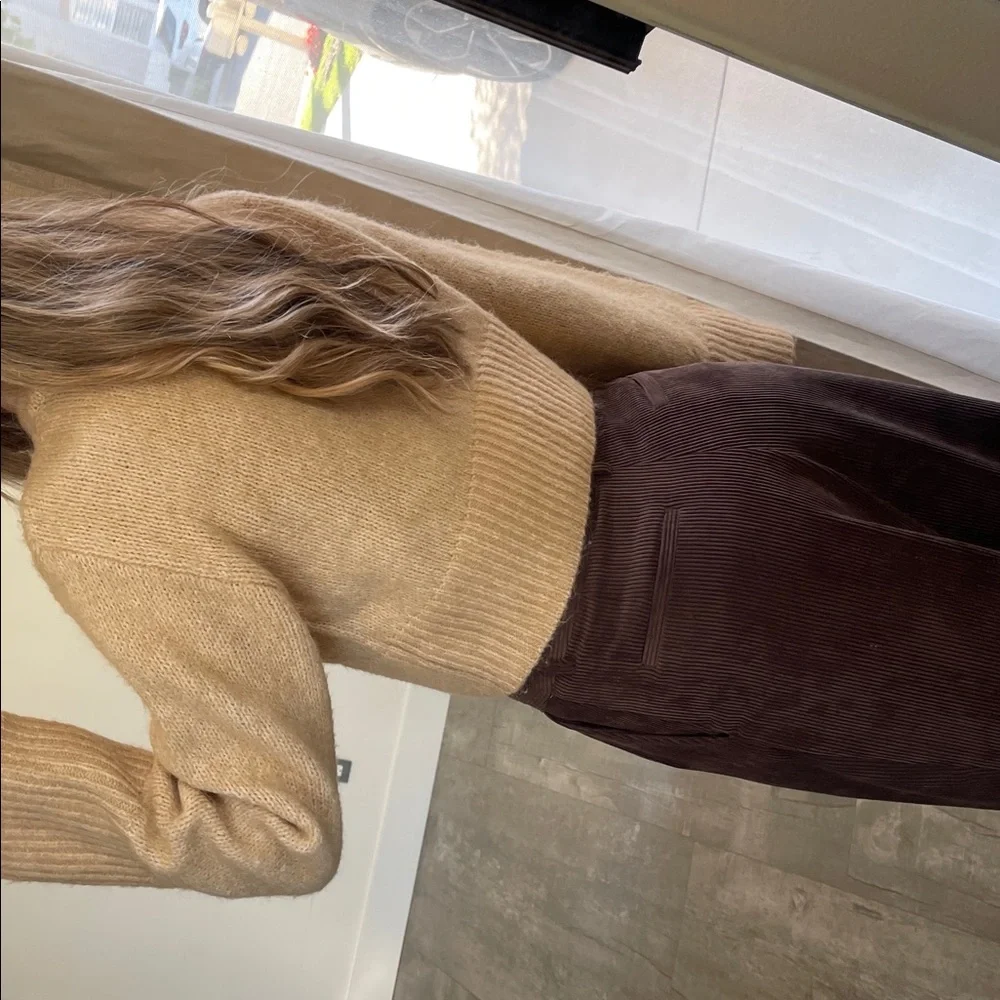 Zara Beige Ribbed Crew Neck Sweater - Picture 8 of 13